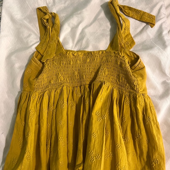 Summer Top - Picture 3 of 3